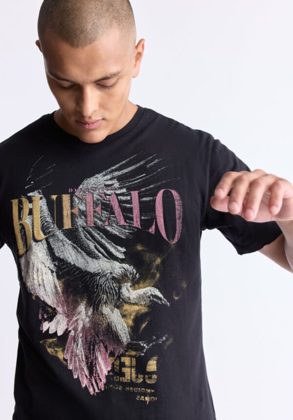 Takuma Men's Graphic Eagle Print T-Shirt. Black - BM24506